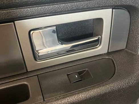 Used 2014 Ford F150 Raptor w/ Equipment Group 801A Luxury image 21