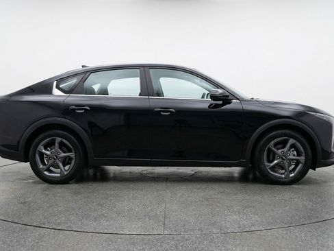 Used 2025 Kia K4 FWD image 11