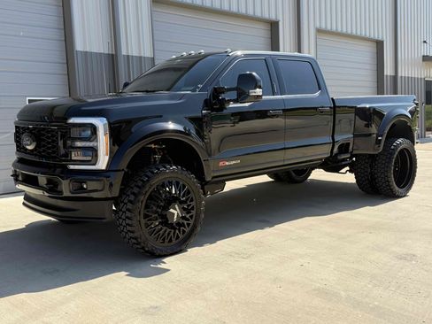 Used 2026 Ford F450 Platinum w/ Platinum Plus Package AWD/4WD image 28