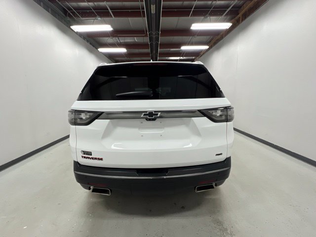 Certified 2020 Chevrolet Traverse Premier w/ Redline Edition AWD/4WD image 2