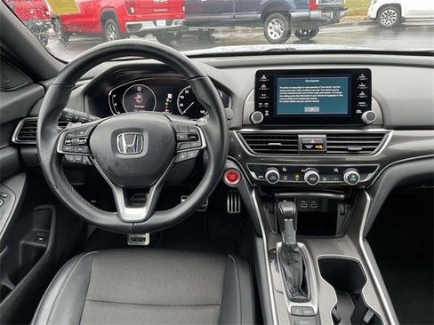 Used 2022 Honda Accord Sport image 14