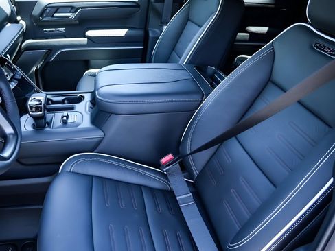 New 2026 GMC Sierra 1500 AT4X AWD/4WD image 11