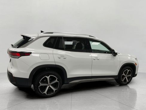 Used 2026 Volkswagen Tiguan SE AWD/4WD image 3
