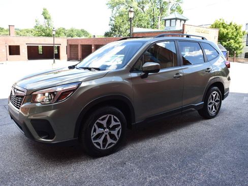 Used 2020 Subaru Forester Premium w/ Popular Package #1 AWD/4WD image 7