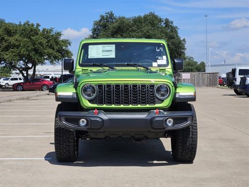 New 2025 Jeep Gladiator Rubicon w/ Convenience Group image 7