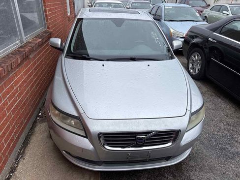 Used 2010 Volvo S40 2.4i FWD image 2