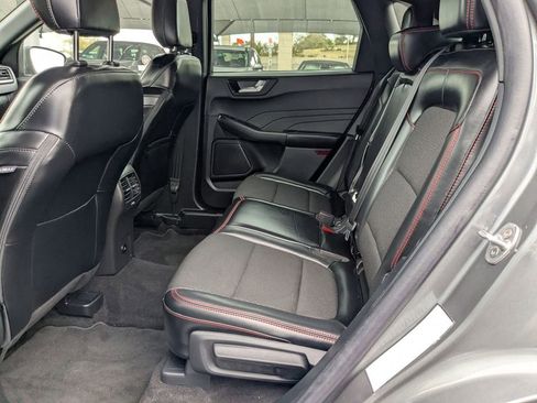 Used 2025 Ford Escape ST-Line image 51