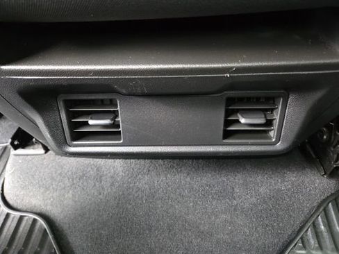 Used 2020 Chevrolet Silverado 1500 Custom w/ Custom Value Package image 41