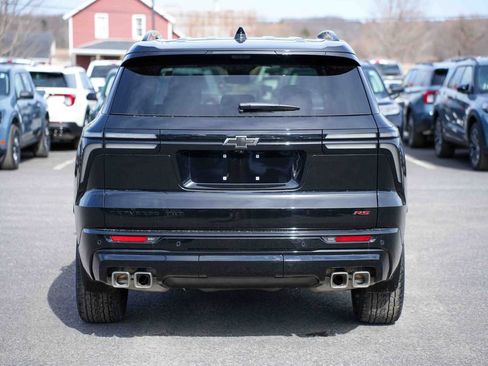 Used 2026 Chevrolet Traverse RS w/ LPO, Floor Liner Package image 6