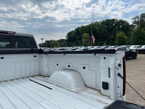 Used 2020 Chevrolet Silverado 1500 LT Trail Boss AWD/4WD image 13