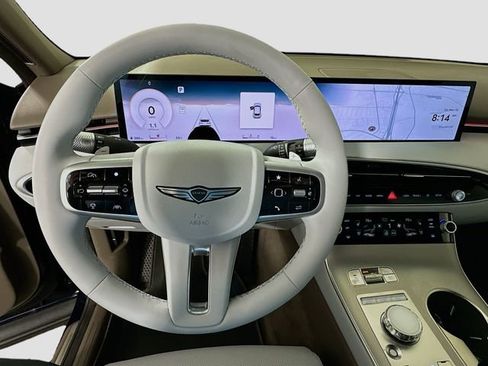 New 2026 Genesis GV70 2.5T Advanced image 10