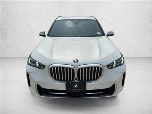Used 2026 BMW X5 xDrive50e AWD/4WD image 4