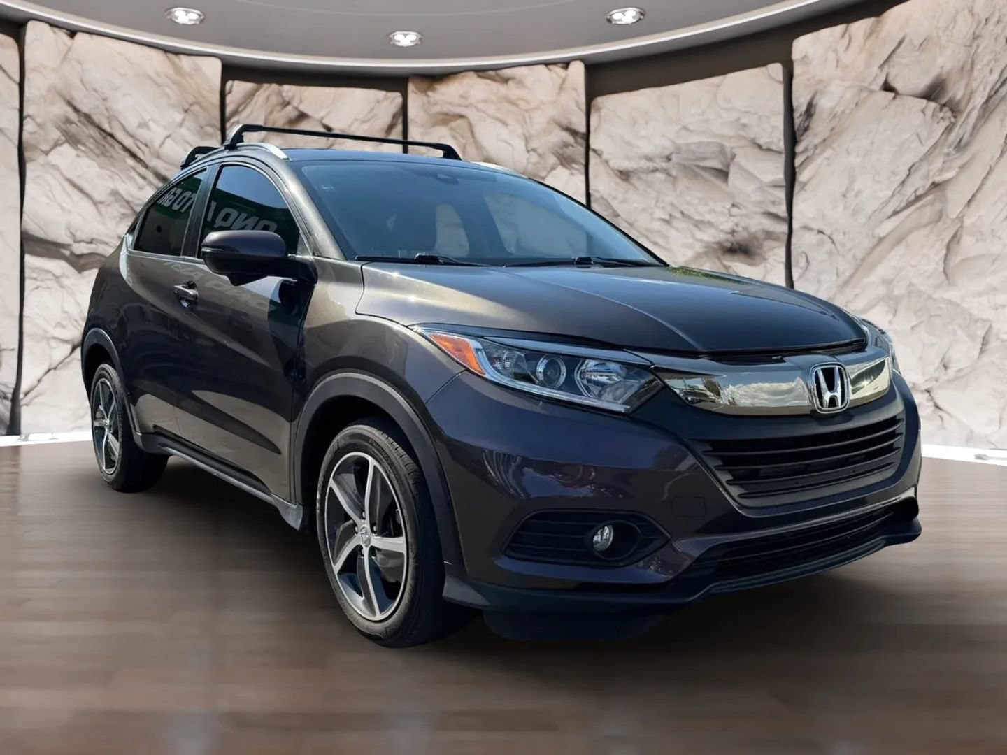 Used 2022 Honda HR-V EX image 3