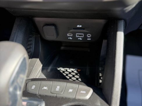 Used 2021 Chevrolet TrailBlazer ACTIV w/ Sun and Liftgate Package AWD/4WD image 15