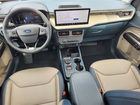 Used 2025 Ford Maverick Lariat w/ 4K Tow Package image 10