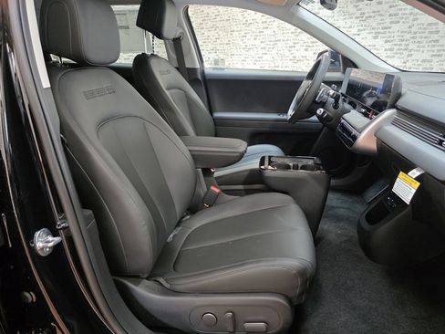 New 2026 Hyundai Ioniq 5 SEL image 12