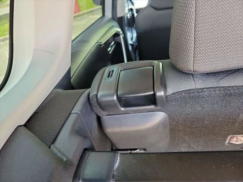 Certified 2022 Toyota RAV4 XLE w/ Convenience Package FWD image 29