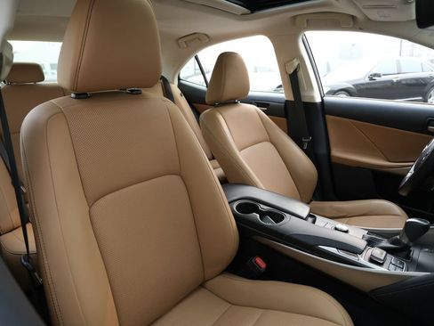Used 2018 Lexus IS 300 AWD w/ Comfort Package image 25