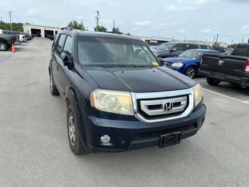 Used 2011 Honda Pilot Touring image 21