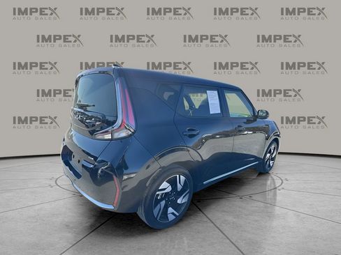 Used 2023 Kia Soul GT-Line w/ GT-Line Technology Package image 5