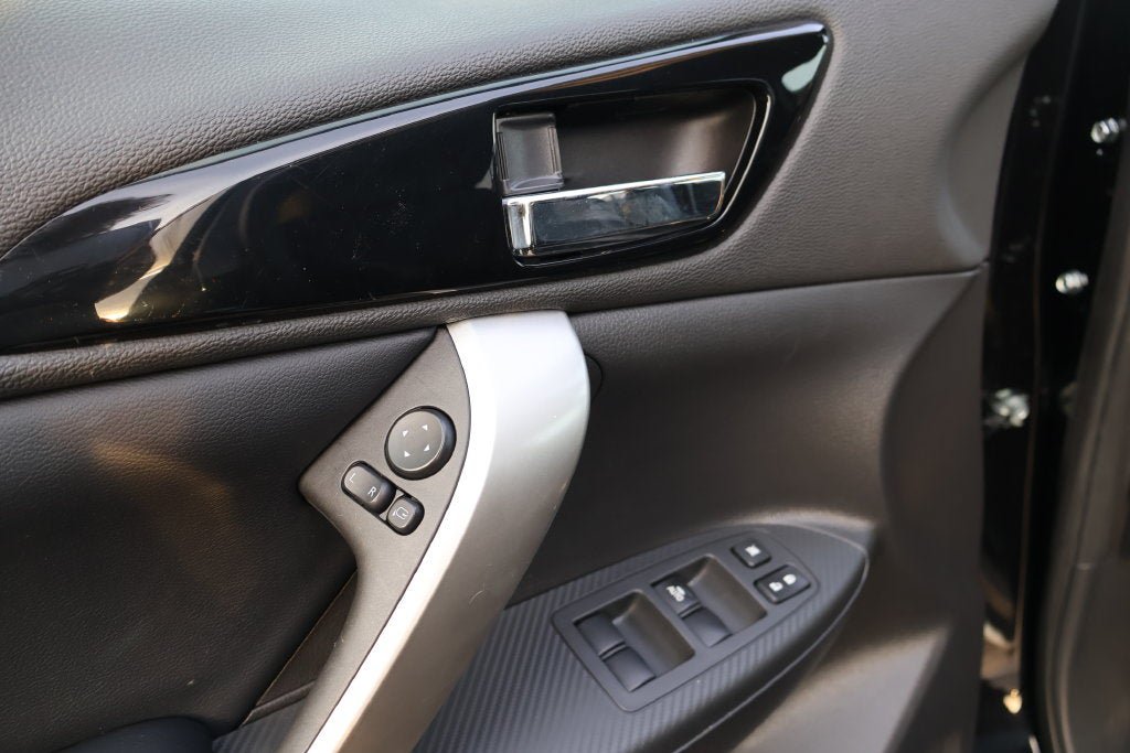 Used 2026 Mitsubishi Eclipse Cross SE AWD/4WD image 12