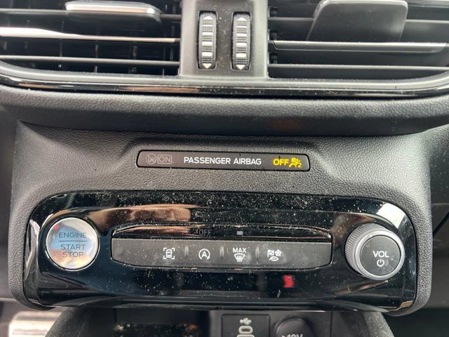Used 2024 Ford Escape ST-Line w/ Tech Pack #1 AWD/4WD image 18