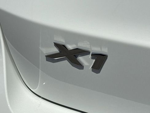 New 2026 BMW X1 xDrive28i w/ Convenience Package image 10