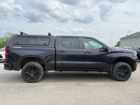 Used 2023 Chevrolet Silverado 1500 LT Trail Boss w/ Protection Package AWD/4WD image 7