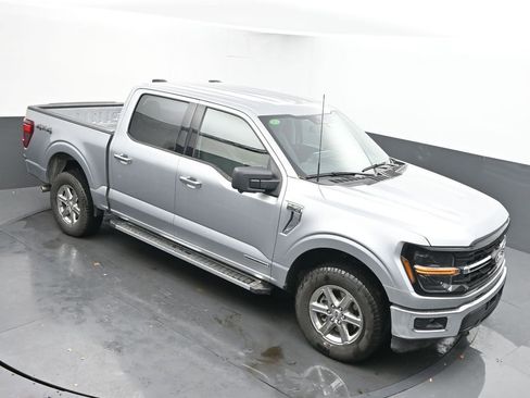 Used 2024 Ford F150 XLT w/ Mobile Office Package image 34