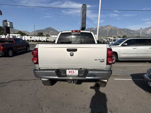 Used 2007 Dodge Ram 2500 Truck Laramie AWD/4WD image 4