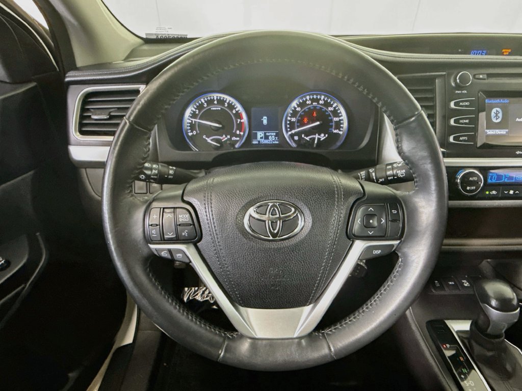 Used 2015 Toyota Highlander Plus AWD/4WD image 12