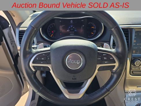 Used 2015 Jeep Grand Cherokee Limited w/ Luxury Group II image 13