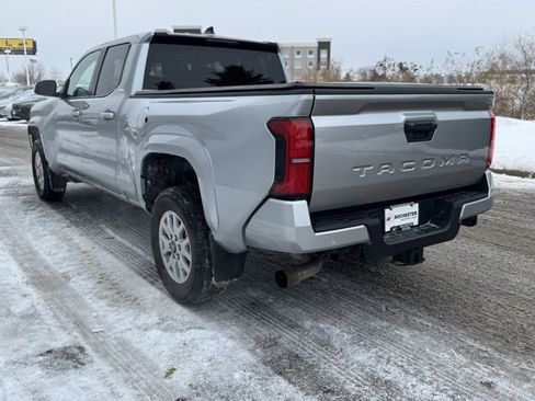 Used 2024 Toyota Tacoma SR5 image 38