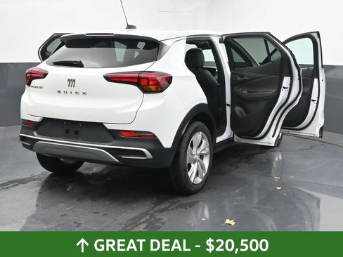 Used 2025 Buick Encore GX Preferred image 59