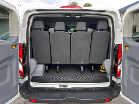 Used 2018 Ford Transit 350 XL RWD image 22