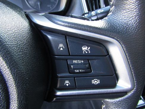Used 2024 Subaru Outback Premium AWD/4WD image 8