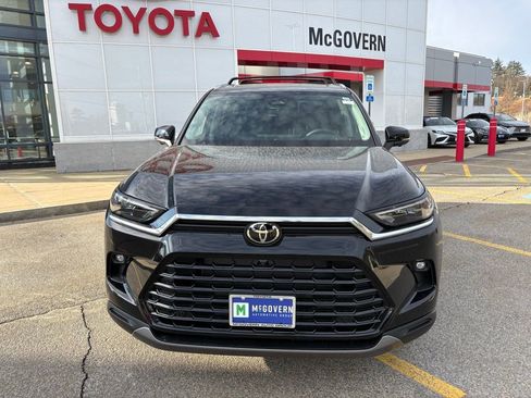 New 2026 Toyota Grand Highlander Platinum image 8