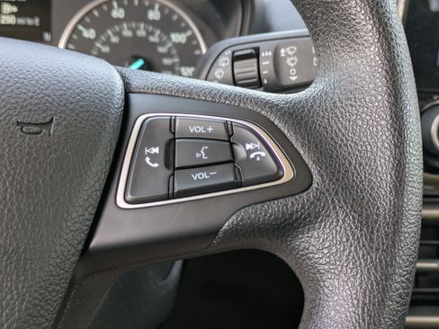Used 2022 Ford EcoSport SE image 23