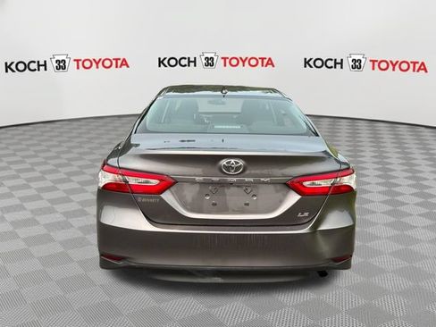 Used 2019 Toyota Camry LE w/ Carpet Mat Package FWD image 7