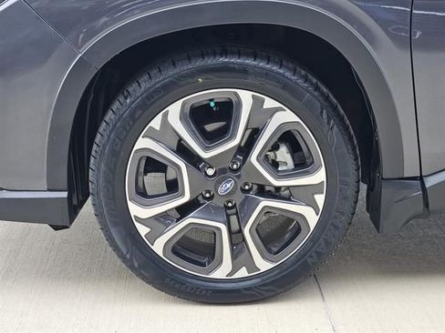 Certified 2023 Subaru Ascent Limited image 7