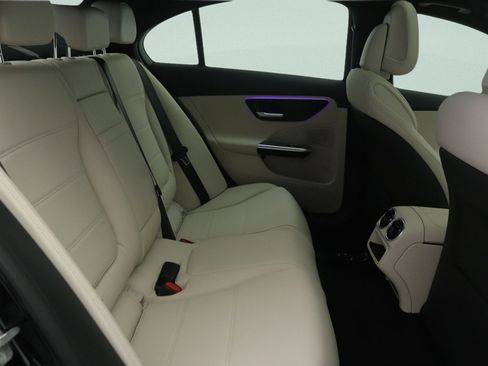 New 2026 Mercedes-Benz C 300 Sedan image 8