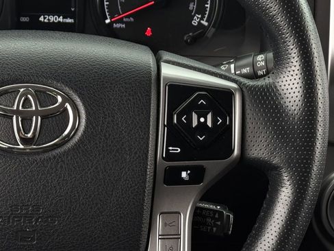 Used 2023 Toyota 4Runner SR5 Premium w/ SR5 Premium Package image 15