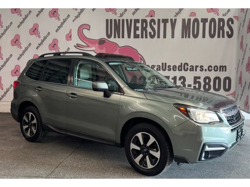 Used 2017 Subaru Forester 2.5i Limited AWD/4WD image 3