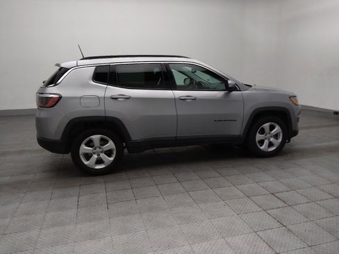 Used 2021 Jeep Compass Latitude FWD image 10