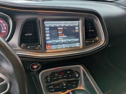 Used 2020 Dodge Challenger SRT Hellcat Redeye image 13
