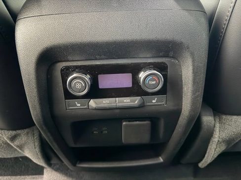 Used 2026 Buick Enclave Avenir w/ Super Cruise Package AWD/4WD image 31