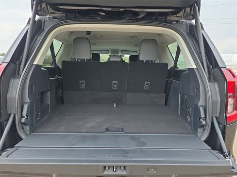 New 2026 Ford Expedition Max Active image 13