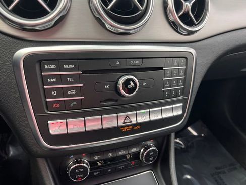 Used 2018 Mercedes-Benz GLA 250 4MATIC image 27