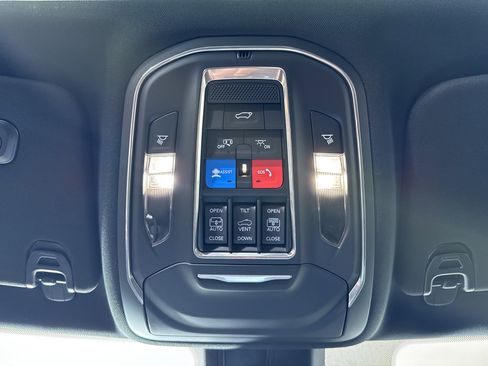 New 2026 Jeep Grand Wagoneer Limited image 35