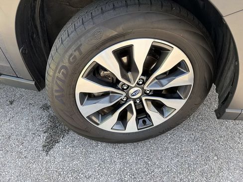 Used 2024 Subaru Outback Limited AWD/4WD image 19